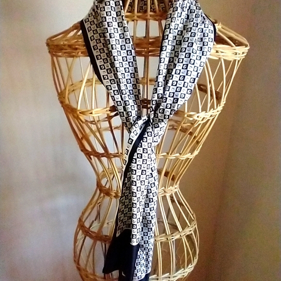 Scarf Silk🌈100% silk scarf - Picture 2 of 8